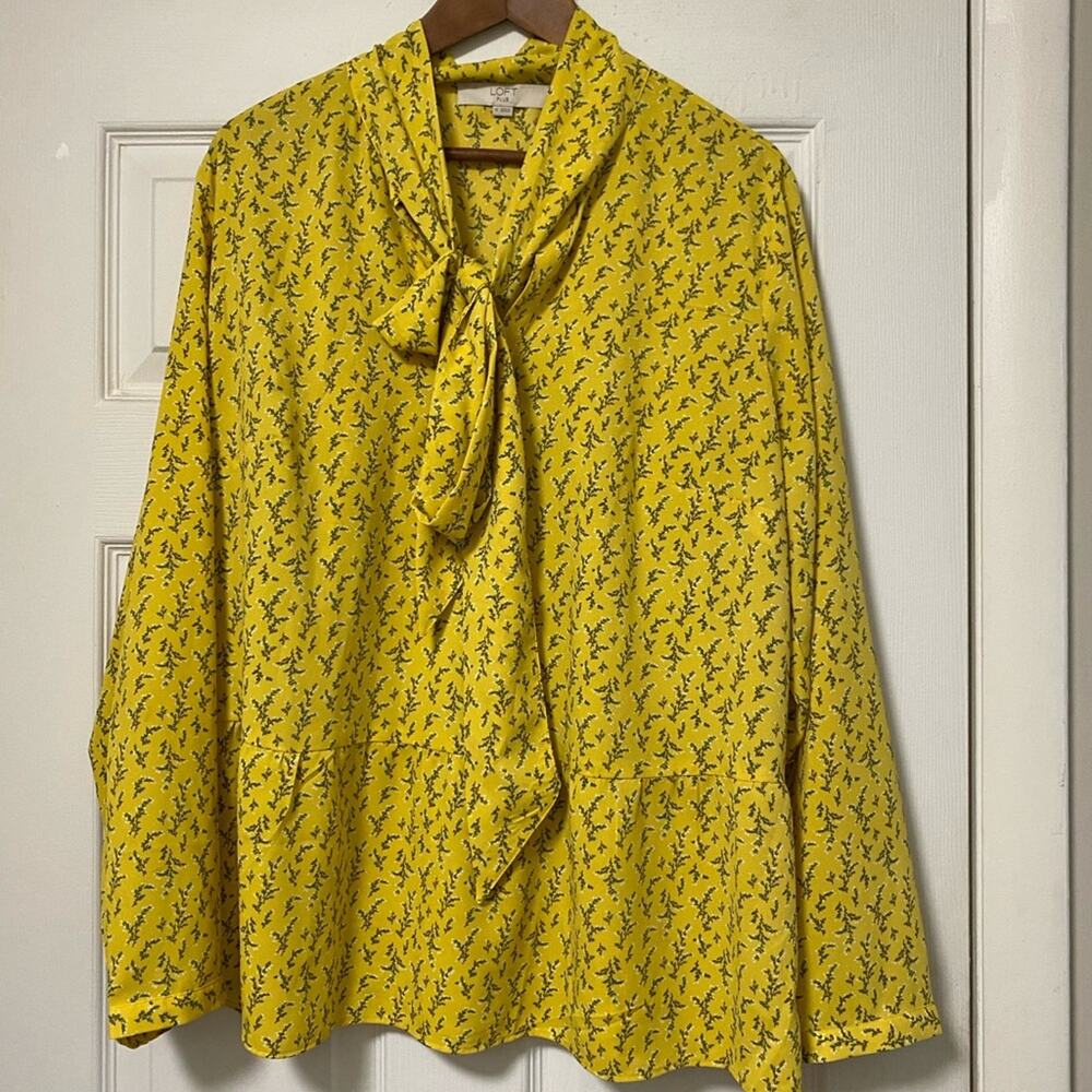 Eloquii blouse with bow tie